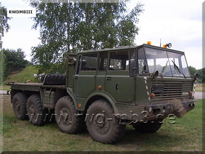 TATRA 813