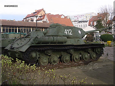 IS-2M